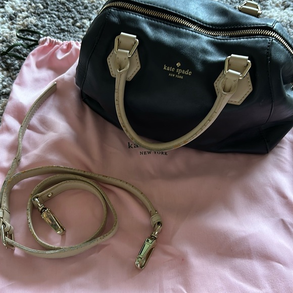 Kate spade crossbody - Picture 3 of 11